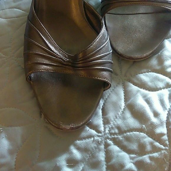 🌸 SOLD🌸    MANOLO BLAHNIKS-BRONZE - Picture 6 of 6